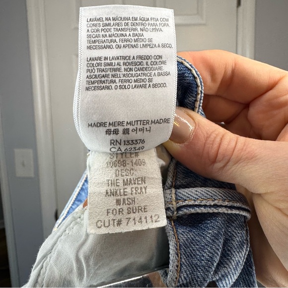 Mother The Maven Ankle Fray Jeans in For Sure size 29 - Picture 10 of 11